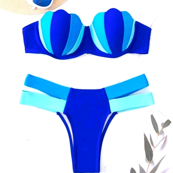 Other - Blue seashell bikini